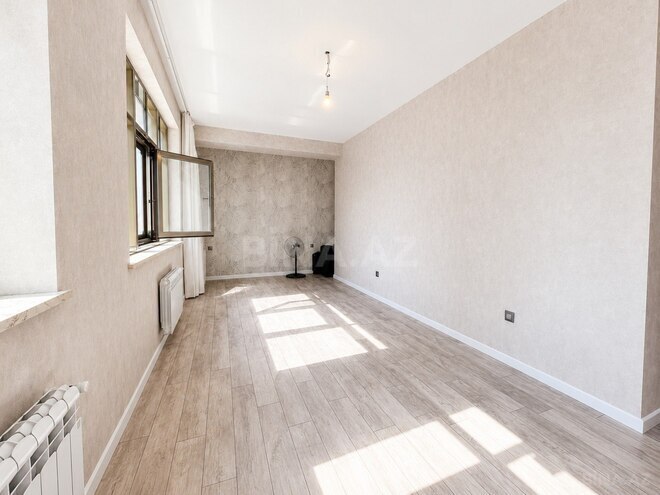 Продаётся 3-комн. новостройка 130 м², м. Элмляр Академиясы, photo 9 from 14
