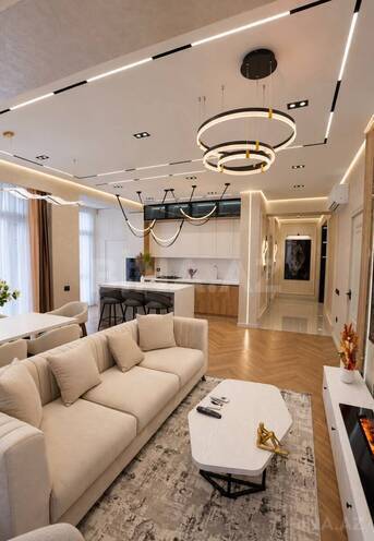 Продается 3-комн. новостройка 109 м², пос. 7-ой мкр, photo 1 from 12