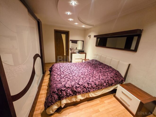 Продаётся 3-комн. вторичка 70 м², м. Иншаатчылар, photo 7 from 15