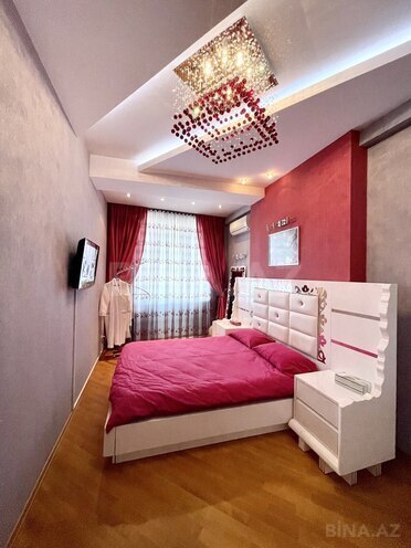 İcarəyə verilir 3 otaqlı yeni tikili 125 m², İnşaatçılar m., photo 3 from 17
