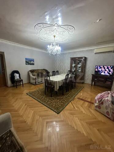 İcarəyə verilir 3 otaqlı köhnə tikili 110 m², 28 May m., photo 3 from 13