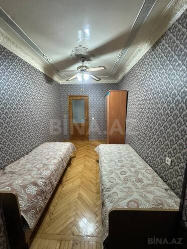 İcarəyə verilir 3 otaqlı köhnə tikili 110 m², 28 May m., photo 6 from 13