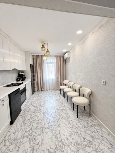 Satılır 3 otaqlı köhnə tikili 73 m², Nəriman Nərimanov m., photo 1 from 8