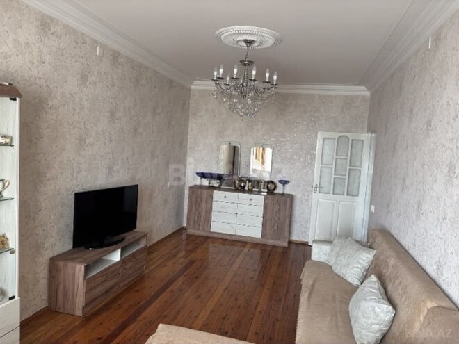 Satılır 3 otaqlı köhnə tikili 90 m², Azadlıq Prospekti m., photo 7 from 16