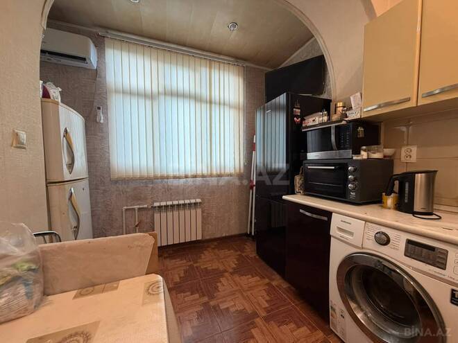 Продается 2-комн. вторичка 65 м², м. Элмляр Академиясы, photo 12 from 15
