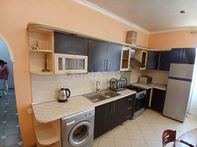 Сдаётся 3-комн. новостройка 120 м², м. Низами, photo 17 from 19