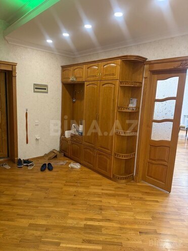 İcarəyə verilir 3 otaqlı yeni tikili 137 m², Elmlər Akademiyası m., photo 8 from 12