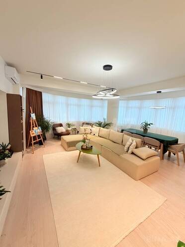 Satılır 3 otaqlı yeni tikili 135 m², Bakıxanov q., photo 1 from 29