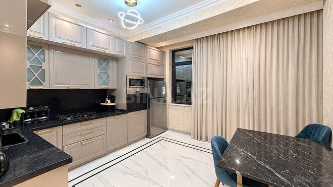 Продаётся 3-комн. новостройка 136 м², Насиминский  р., photo 1 from 20