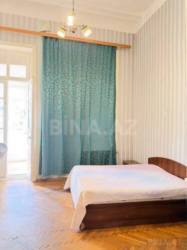 İcarəyə verilir 2 otaqlı köhnə tikili 70 m², 28 May m., photo 4 from 10