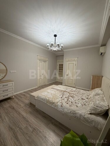 Сдается 4-комн. новостройка 170 м², Хатаинский р., photo 12 from 24