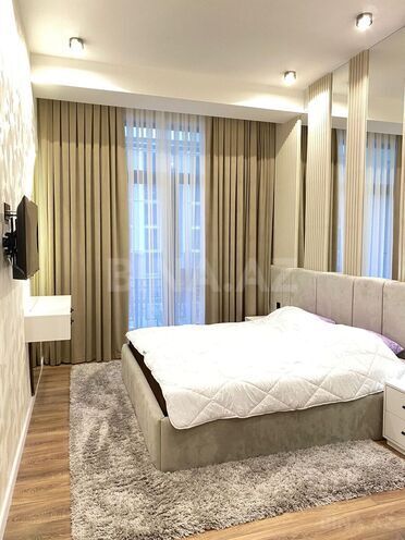 Сдаётся 2-комн. новостройка 65 м², м. 8 ноября, photo 12 from 32