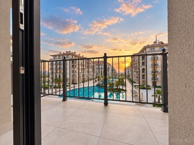 Продается 1-комн. новостройка 48 м², пос. Sea Breeze, photo 1 from 8