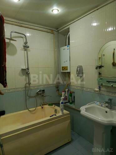 Продается 3-комн. вторичка 100 м², Ясамальский р., photo 13 from 17