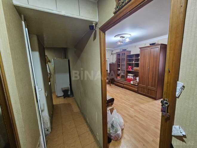 Продаётся 3-комн. вторичка 60 м², м. Элмляр Академиясы, photo 10 from 14