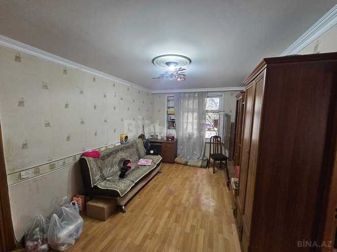 Продаётся 3-комн. вторичка 60 м², м. Элмляр Академиясы, photo 6 from 14