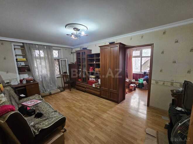 Продаётся 3-комн. вторичка 60 м², м. Элмляр Академиясы, photo 4 from 14