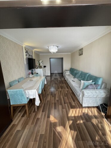 Satılır 3 otaqlı köhnə tikili 73 m², Bakıxanov q., photo 3 from 19