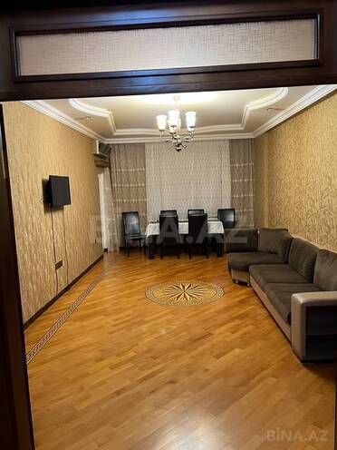 İcarəyə verilir 3 otaqlı yeni tikili 130 m², Həzi Aslanov m., photo 1 from 12