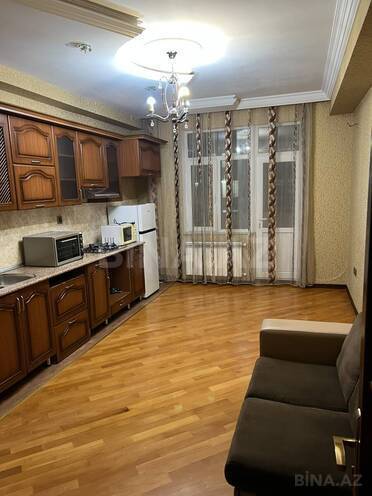 İcarəyə verilir 3 otaqlı yeni tikili 130 m², Həzi Aslanov m., photo 3 from 12