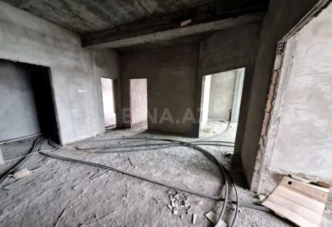 Satılır 3 otaqlı köhnə tikili 210 m², 28 May m., photo 4 from 7