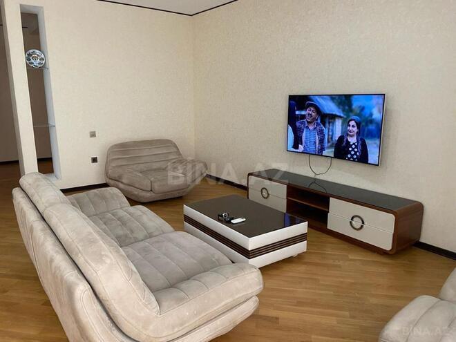 İcarəyə verilir 4 otaqlı yeni tikili 160 m², 28 May m., photo 5 from 26