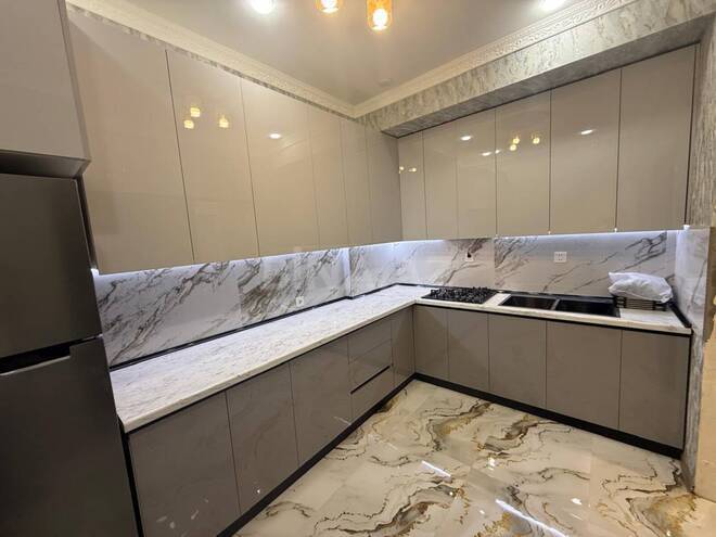 Продаётся 2-комн. новостройка 70 м², м. 28 мая, photo 1 from 11