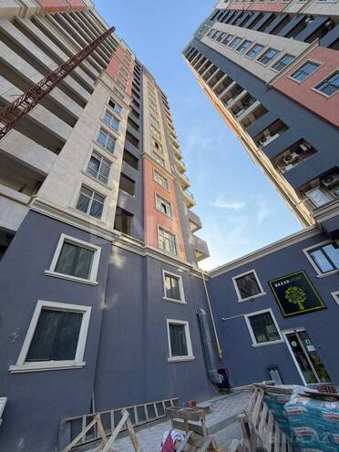 Продается 4-комн. новостройка 130 м², м. Кара Караев, photo 3 from 28