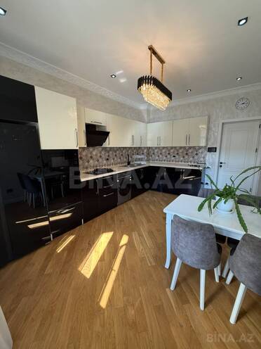 Продается 3-комн. новостройка 145 м², пос. Бадамдар, photo 11 from 15