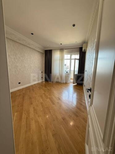 Продается 3-комн. новостройка 145 м², пос. Бадамдар, photo 9 from 15