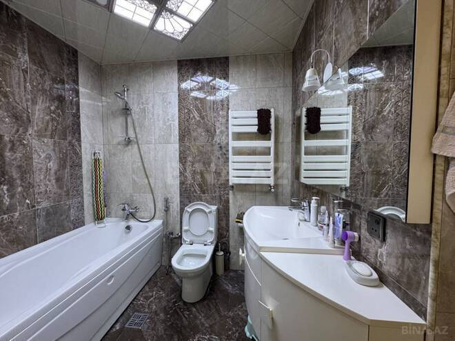 Satılır 3 otaqlı yeni tikili 126 m², Qara Qarayev m., photo 17 from 18