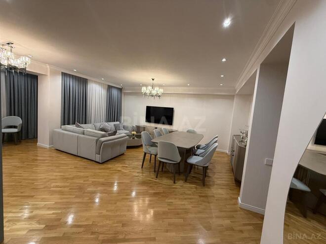 Продается 4-комн. вторичка 120 м², Сабаильский р., photo 3 from 12