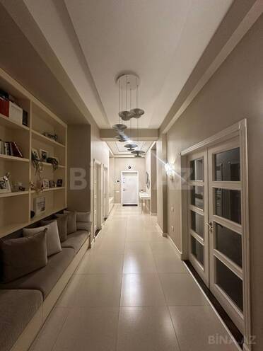 Продаётся 4-комн. новостройка 202 м², м. Низами, photo 6 from 10