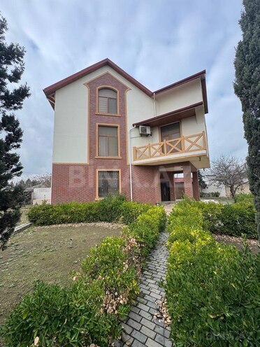 Продаётся 8-комн. дом/дача 400 м², пос. Новханы, photo 3 from 16