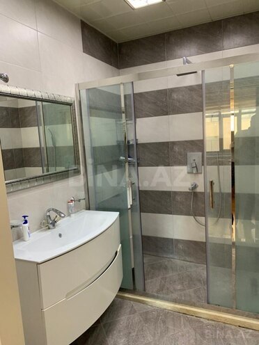 Сдаётся 3-комн. новостройка 150 м², Хатаинский р., photo 13 from 15