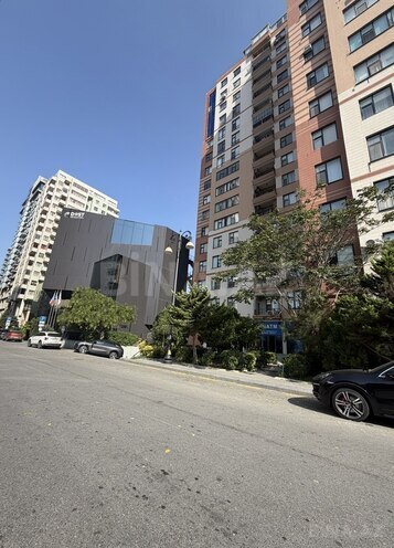 Satılır 5 otaqlı ofis 205 m², Elmlər Akademiyası m., photo 3 from 25