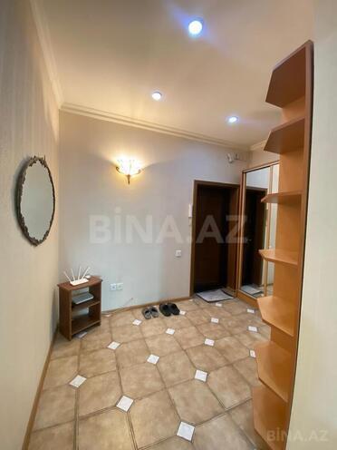 Сдаётся 3-комн. новостройка 130 м², м. Низами, photo 20 from 22