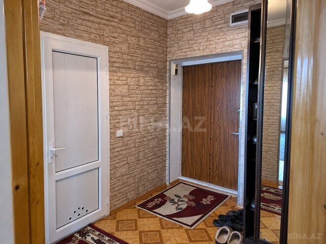 Продается 3-комн. вторичка 60 м², м. Ази Асланов, photo 8 from 13
