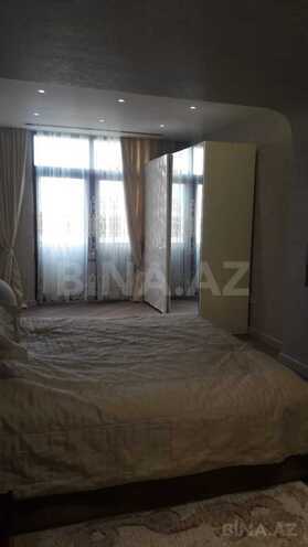 Сдается 3-комн. новостройка 180 м², Насиминский  р., photo 4 from 13