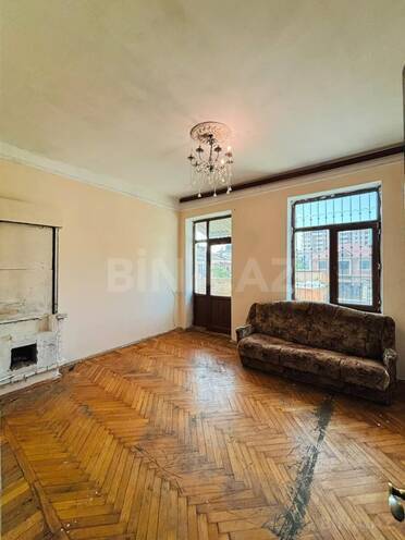 Satılır 2 otaqlı köhnə tikili 54 m², Bakıxanov q., photo 1 from 16
