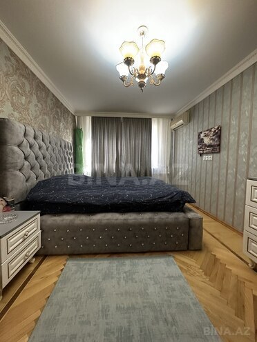 Продаётся 3-комн. вторичка 80 м², м. Нефтчиляр, photo 9 from 18