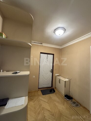 Продаётся 3-комн. вторичка 80 м², м. Нефтчиляр, photo 13 from 18