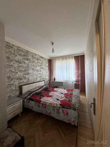 Продаётся 3-комн. вторичка 80 м², м. Нефтчиляр, photo 16 from 18