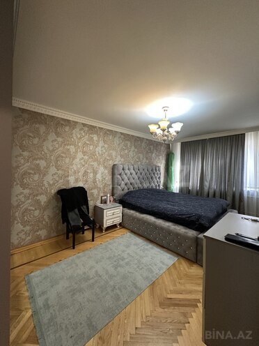 Продаётся 3-комн. вторичка 80 м², м. Нефтчиляр, photo 15 from 18