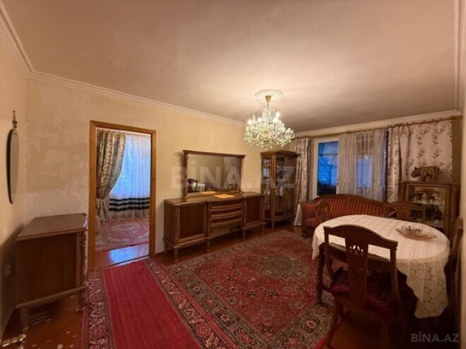 Satılır 2 otaqlı köhnə tikili 47 m², İnşaatçılar m., photo 11 from 12