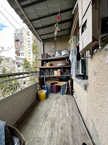 Satılır 4 otaqlı köhnə tikili 90 m², Massiv D q., photo 12 from 14