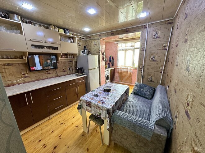 Satılır 4 otaqlı köhnə tikili 90 m², Massiv D q., photo 11 from 14