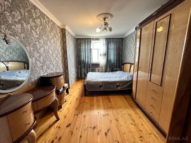 Satılır 4 otaqlı köhnə tikili 90 m², Massiv D q., photo 7 from 14