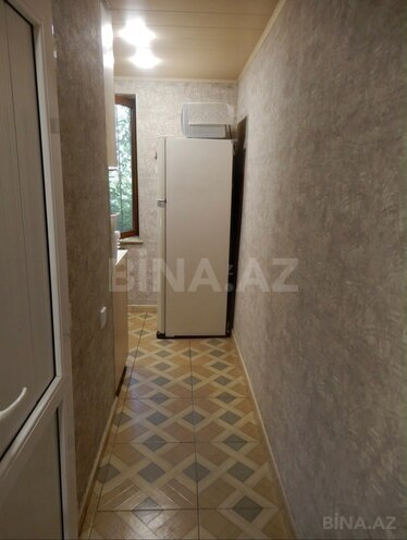Satılır 2 otaqlı köhnə tikili 55 m², Qara Qarayev m., photo 8 from 13