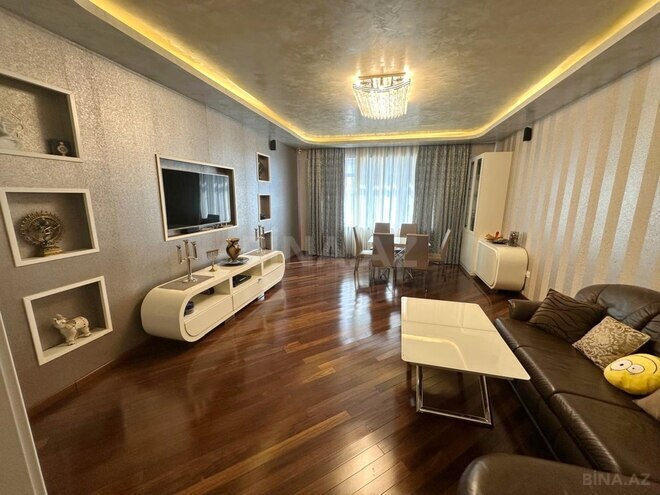 İcarəyə verilir 3 otaqlı yeni tikili 153 m², Badamdar q., photo 1 from 17